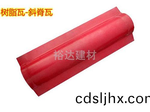 斜(xie)脊瓦(wa)