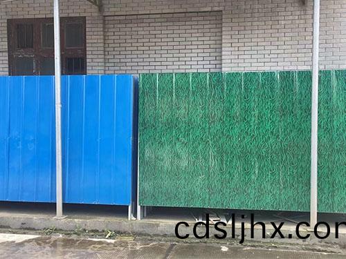 綵(cai)鋼(gang)瓦(wa)
