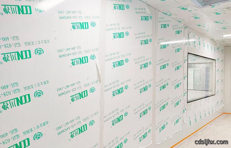 810x520